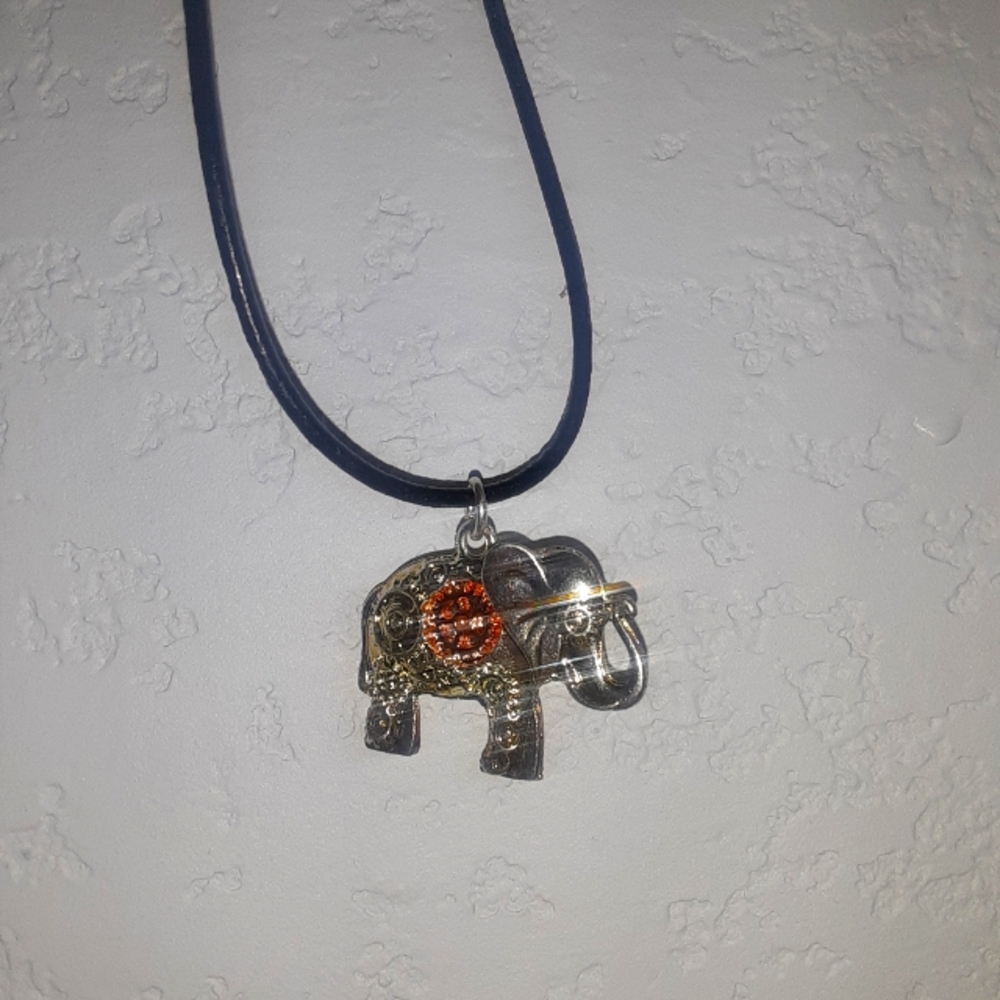 Ornamental elephant pendant